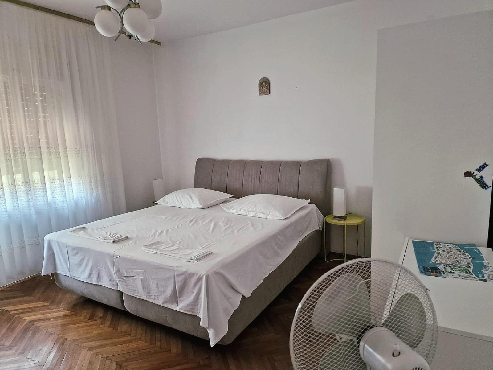 Hana Apartments Zára Kültér fotó