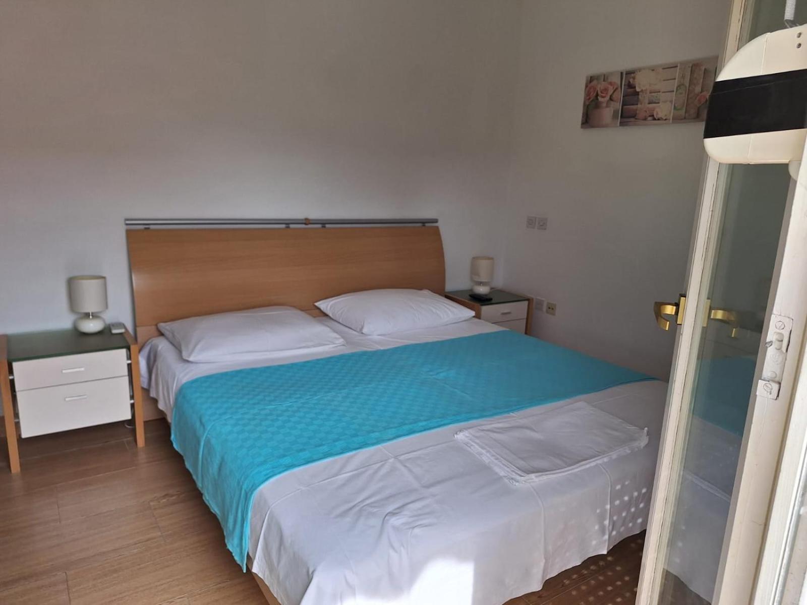 Hana Apartments Zára Kültér fotó