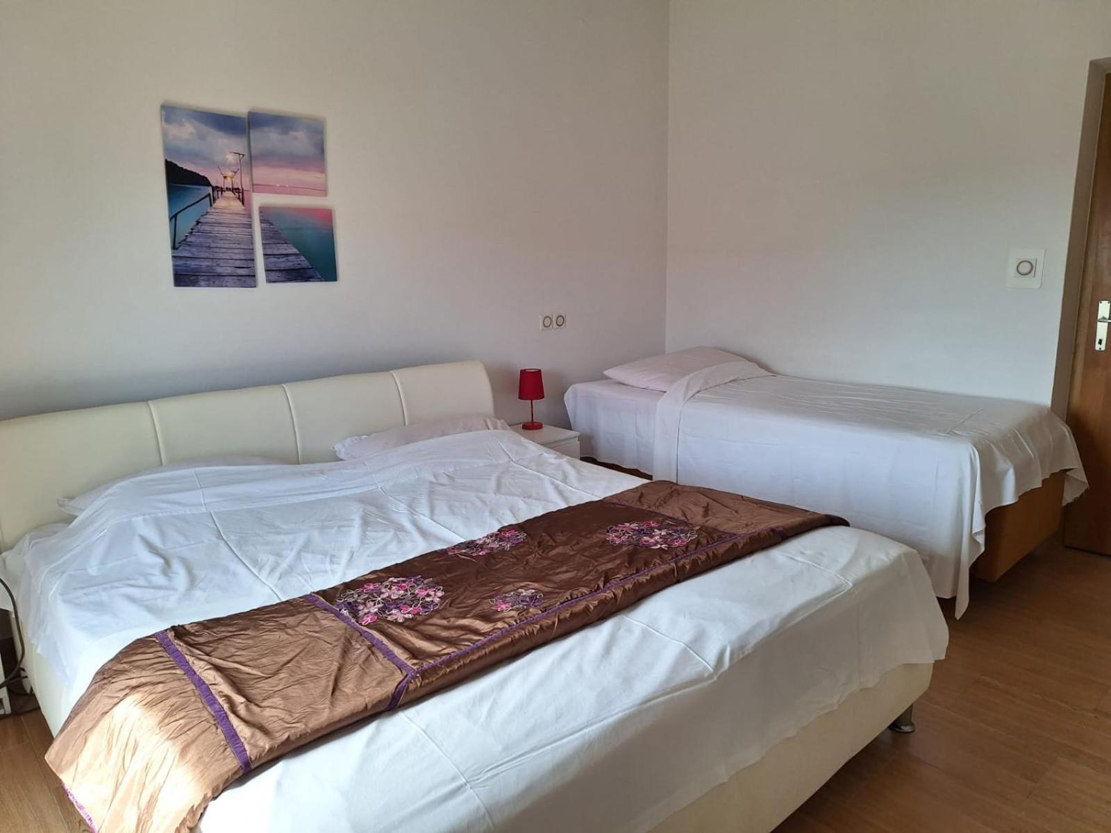 Hana Apartments Zára Kültér fotó