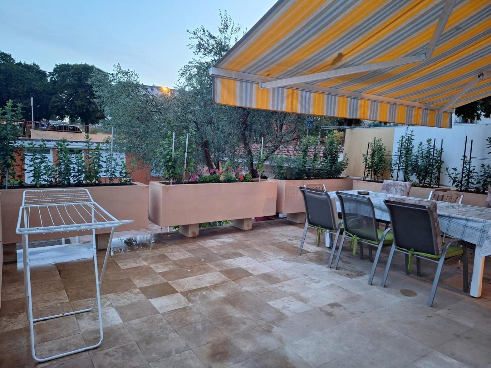Hana Apartments Zára Kültér fotó