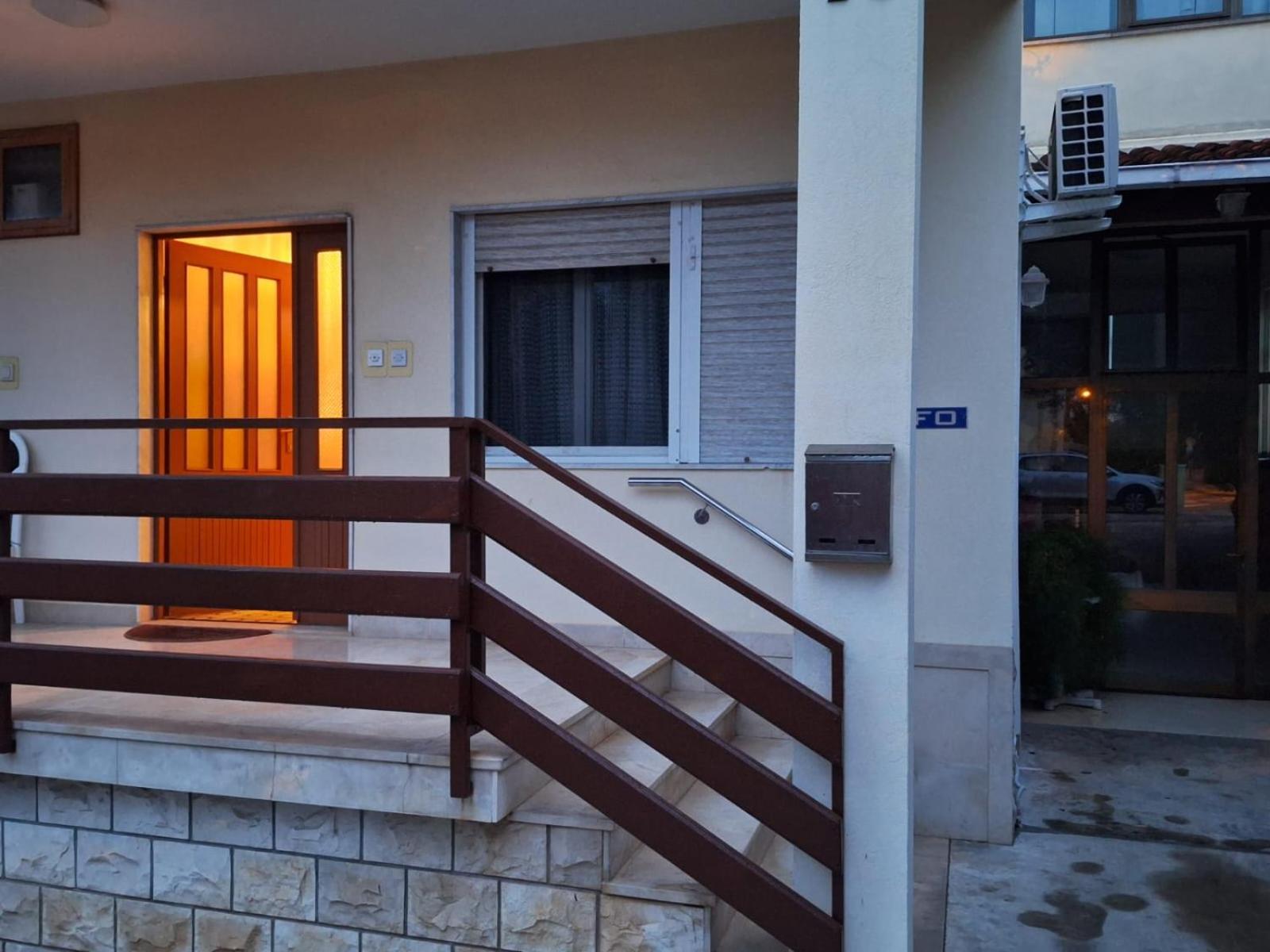 Hana Apartments Zára Kültér fotó