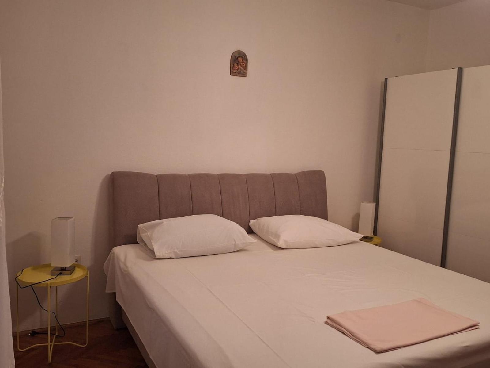 Hana Apartments Zára Kültér fotó